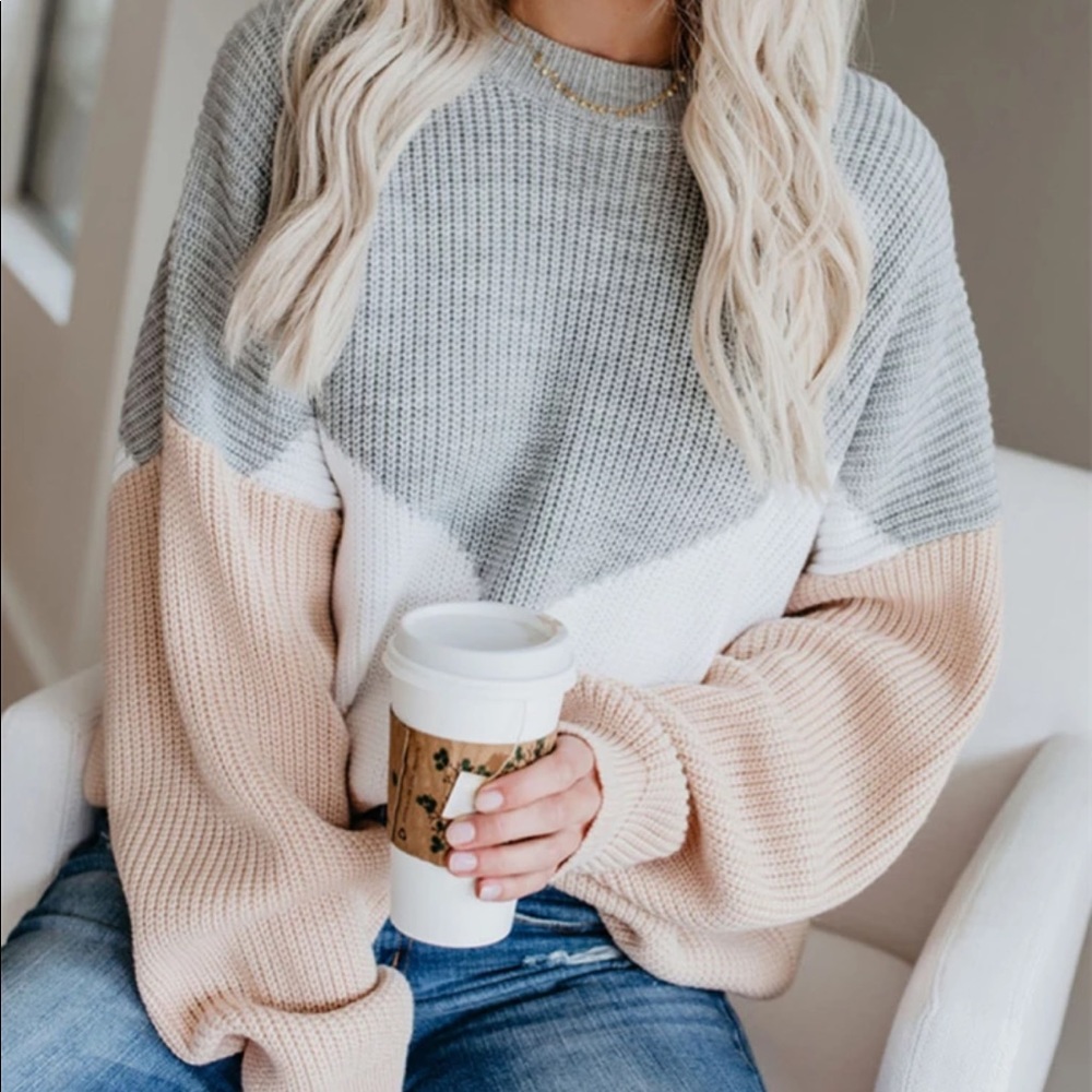 🧨Bomb Sale Ends Sunday 🧨 Chevron Colorblock Oversized Sweater /Taffy Gray white - Picture 5 of 7